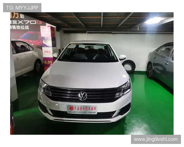 10万买1.4T大众朗逸值吗？车主实测油耗5.5L，缺点你得忍